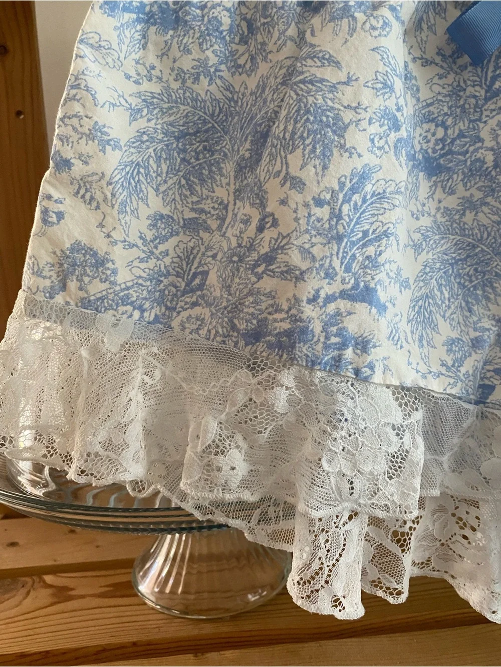 Anthropologie Blue White Toile Print Lace Trim Pajama Shorts Small